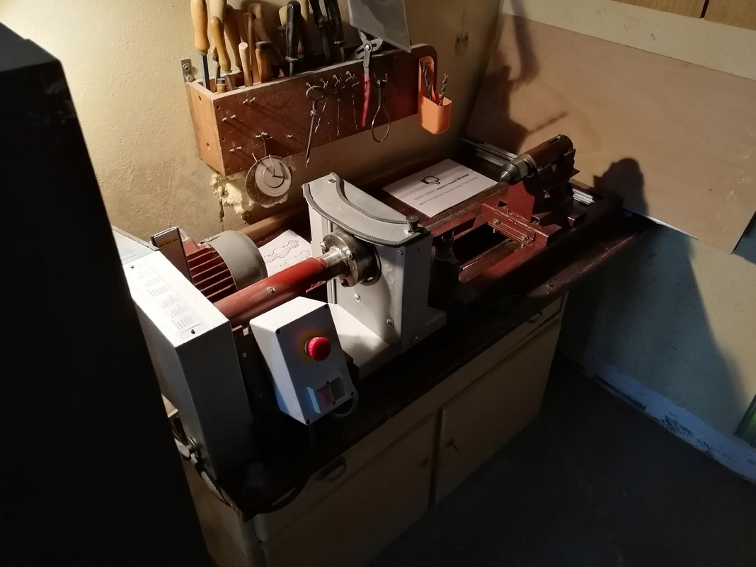 2017 - Modernization of the woodturning lathe