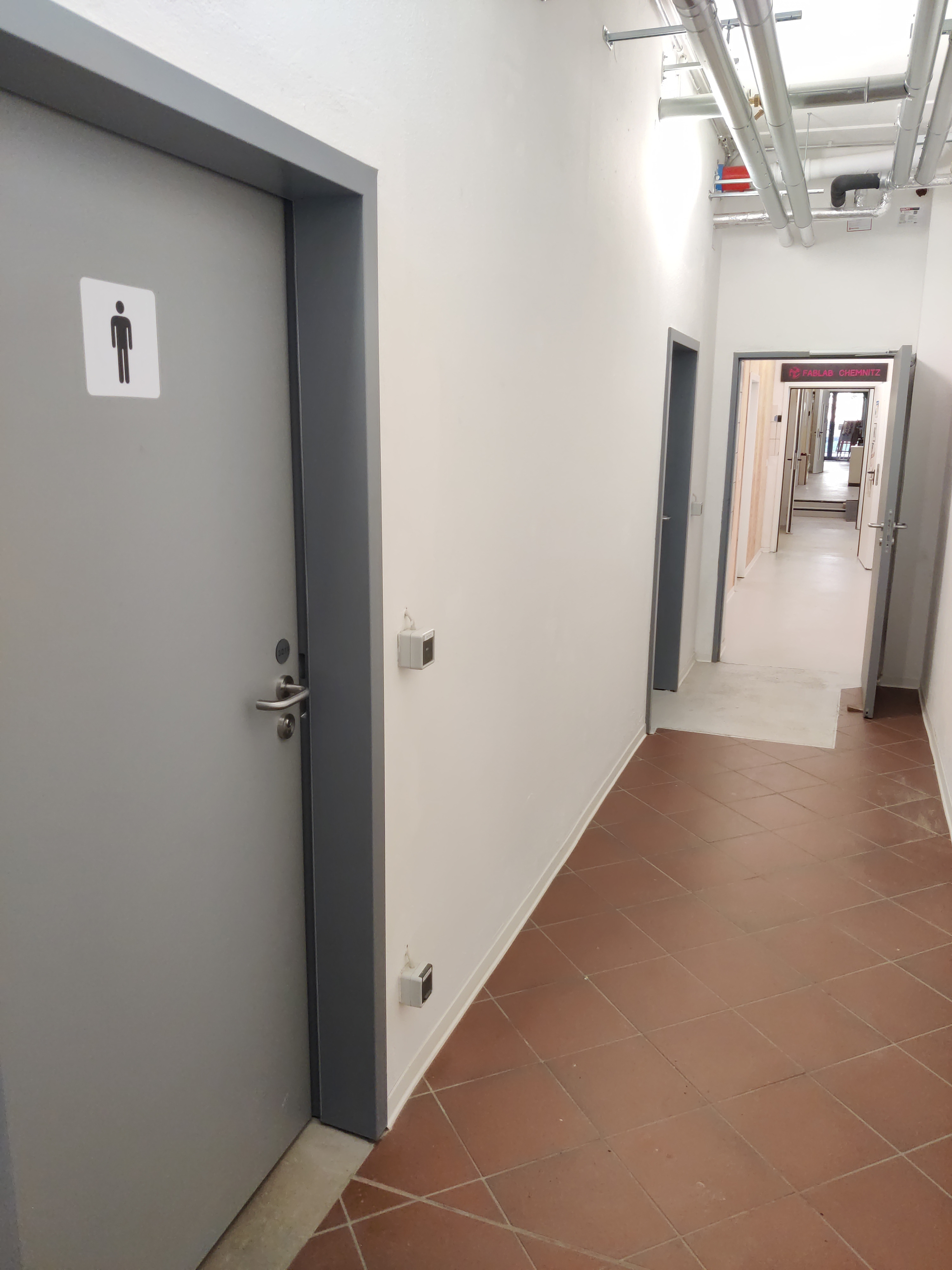 Toiletten für Damen und Herren